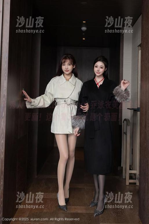 秀人网 - 呃...Dreamy小乔泳衣美图免费更新！这个夏天不过是个表面！