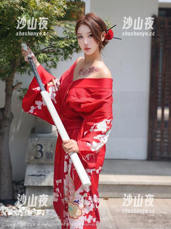 秀人网 - 有趣的猜谜：伍晓丽Shirley比基尼图集，哪里比较好看？快来下载评委投票！
