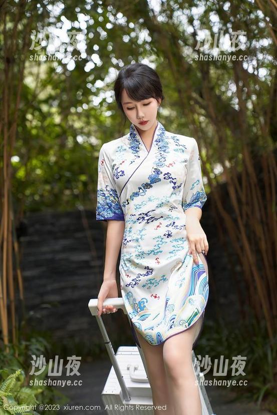 秀人网 - 夏天写真大揭秘，叶佳颐温度直逼脸红！