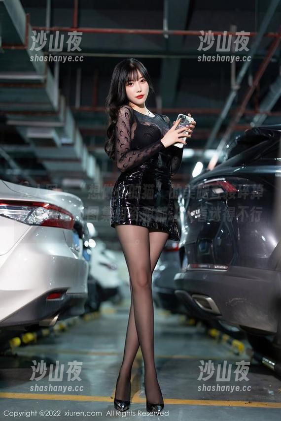 秀人网 - “想做你的猫”的美腿直接碎掉我的思维，图集和资源都让人着迷得不行。
