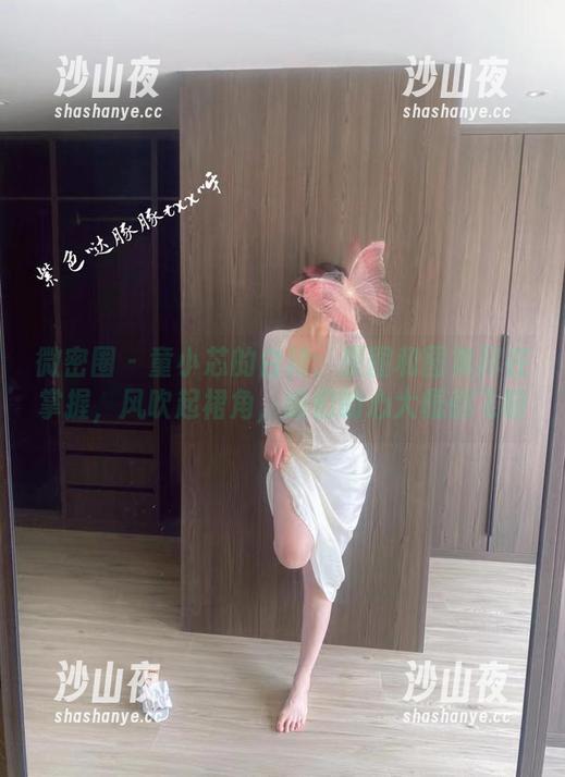 童小芯 微密圈 - 童小芯的白裙:原图和图集尽在掌握,风吹起裙角,咱们的心大概都飞啦