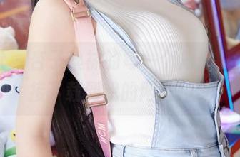 蜜桃社 – 杏子丝袜的每一个角度，都想直接下载到我的网盘里。