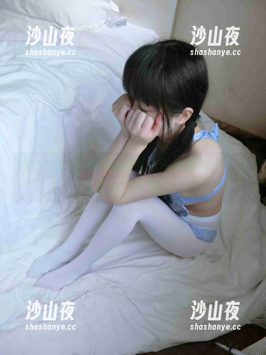西尔酱 你心爱的睡衣已经在西尔酱的图库上,下载个痛快吧!