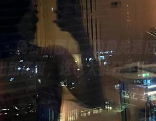 微密圈 – 免费的图包，詹詹把酒店蕾丝穿出新高度，这也太疯狂了吧？