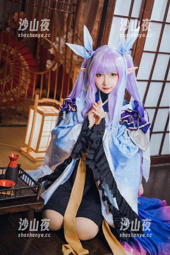校服不只是校园回忆，许多鱼鱼鱼的作品带来另一番滋味