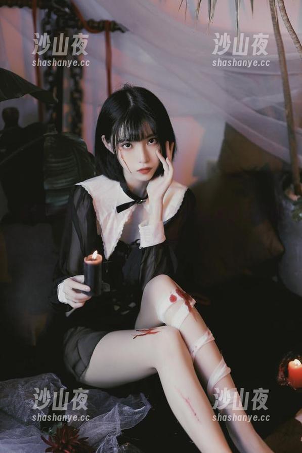 定制的女友？许岚LAN的作品难道是你的新完美伴侣！