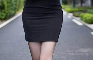 语画界 – 决定沉迷，这全套的图包，李丽莎在粉色世界里随意捣蛋。