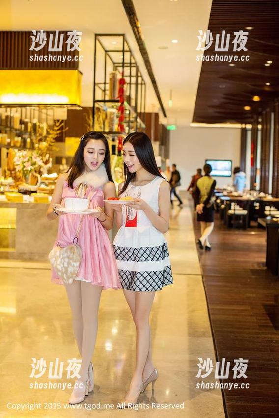 青豆客 - 快来翻翻Ann尤美的婚纱合集，一定会有个款式让你想入非非。